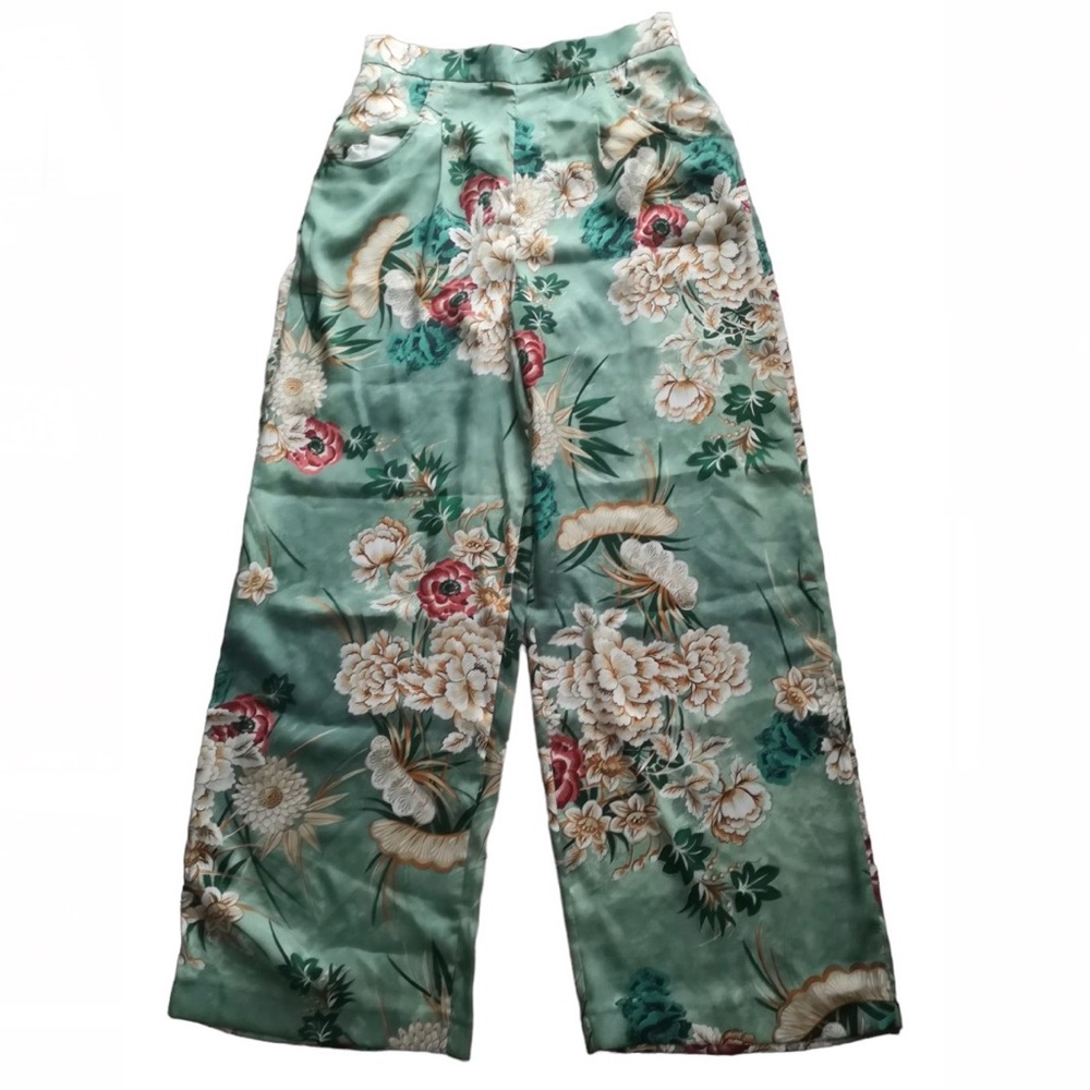 Worn Only Once Medium Zara Green Floral Kimono Trousers
